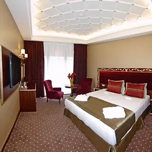 Mb Deluxe 4*, Стамбул Турция