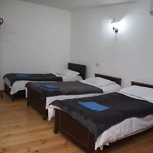 Jeki's In Old Тбилиси